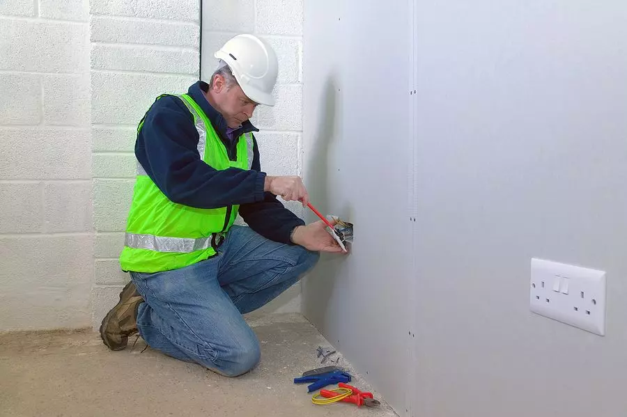 Electrical inspection and testing in Tonbridge